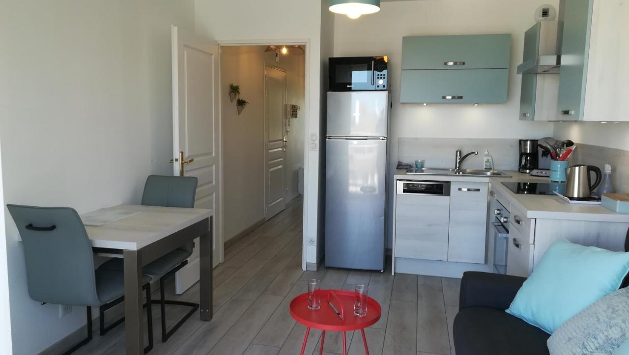 Appartement L'Estivaliere Face A La Mer ヴィムルー エクステリア 写真