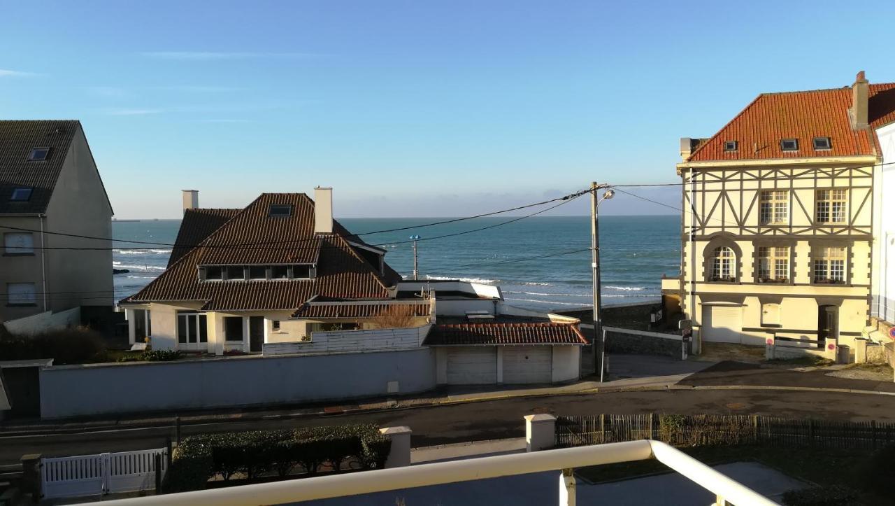 Appartement L'Estivaliere Face A La Mer ヴィムルー エクステリア 写真